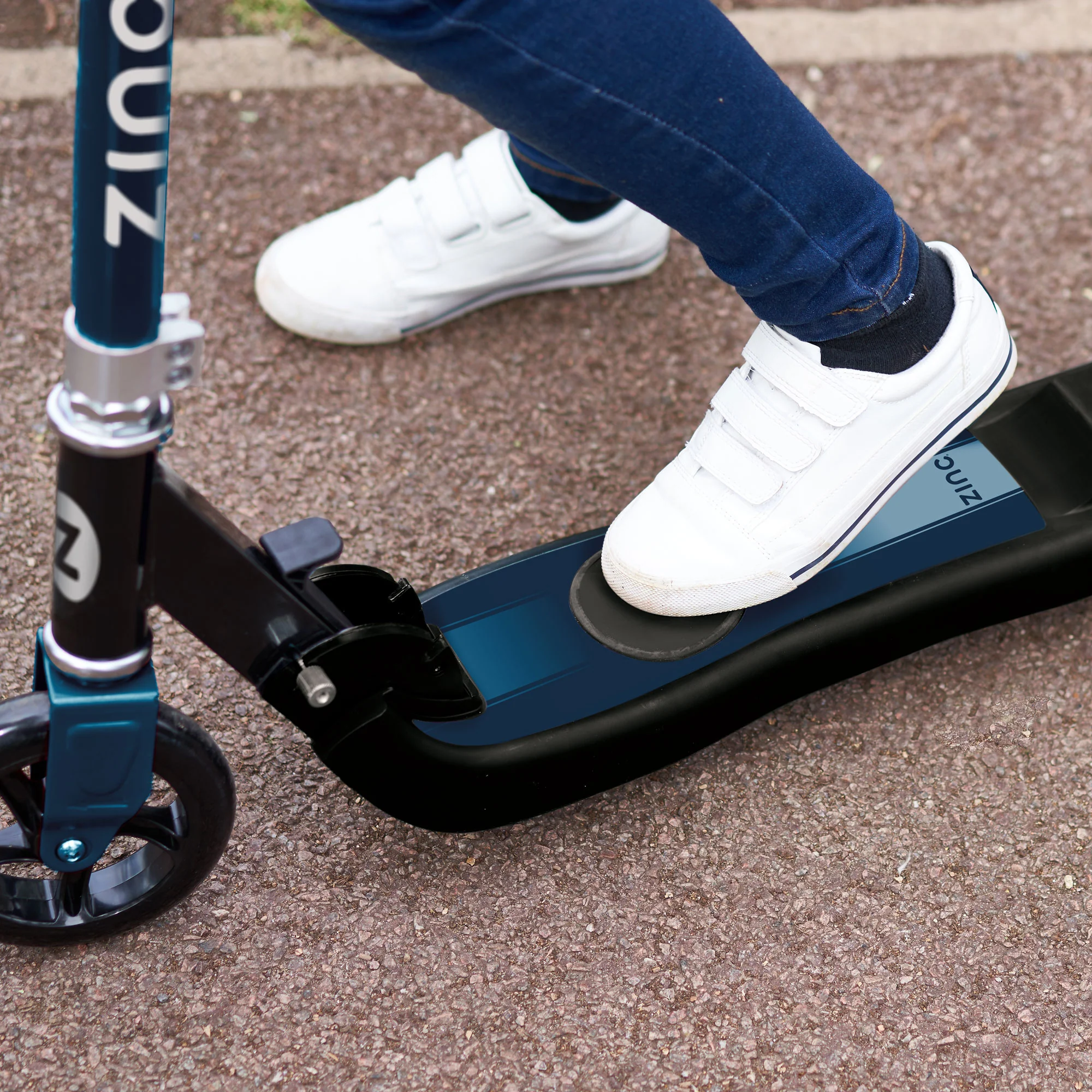 Zinc E4 Kids Electric Scooter - Image 7