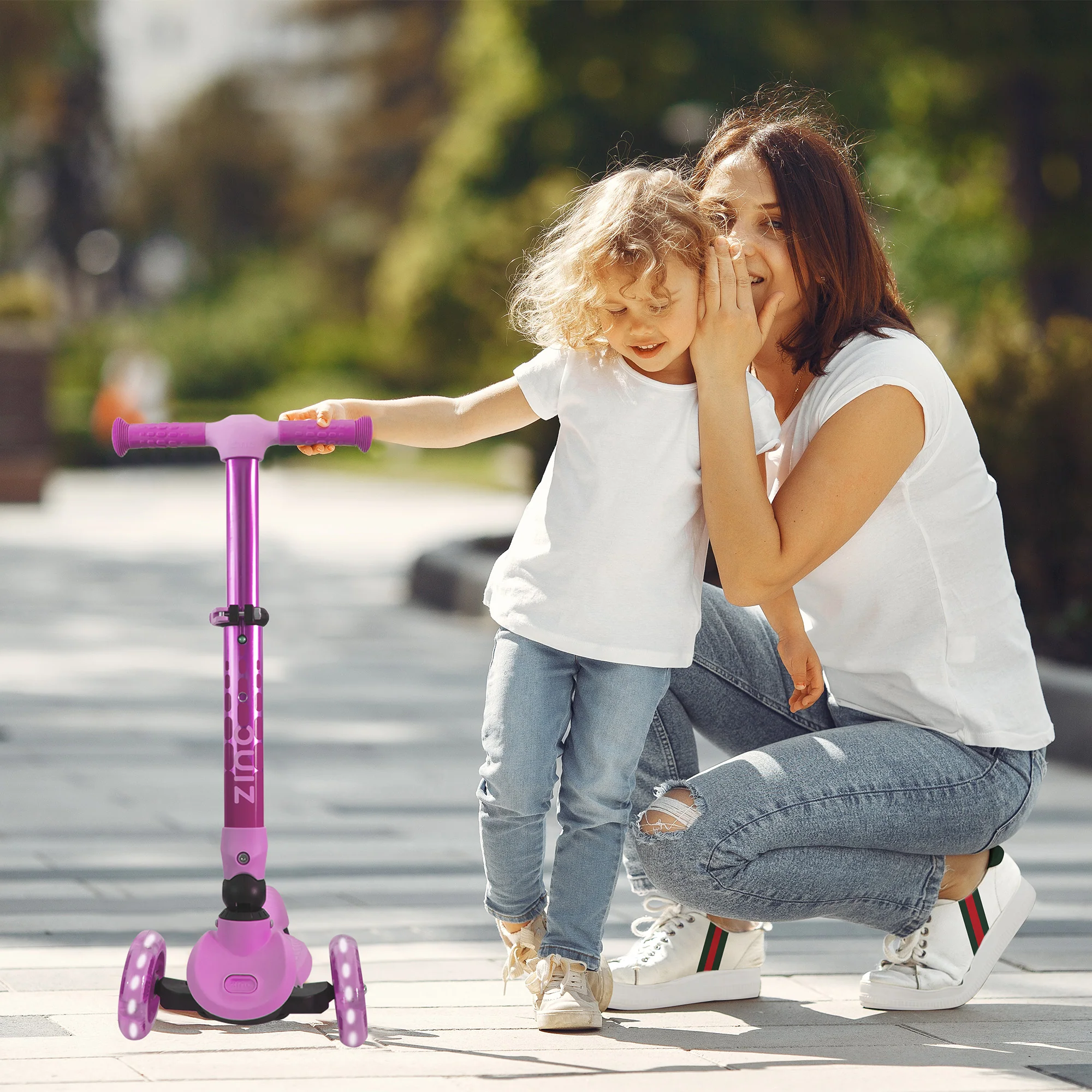 Zinc Flyte Three Wheeled Folding Scooter - Image 2
